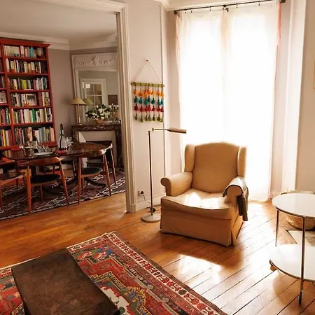 Chic, Proche De La Tour Eiffel Apartment *